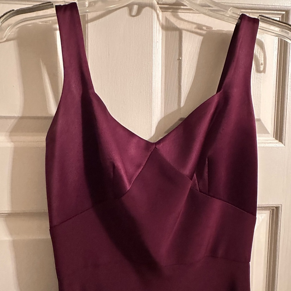 Tahari Deep Burgundy Cocktail holidays Dress size 4